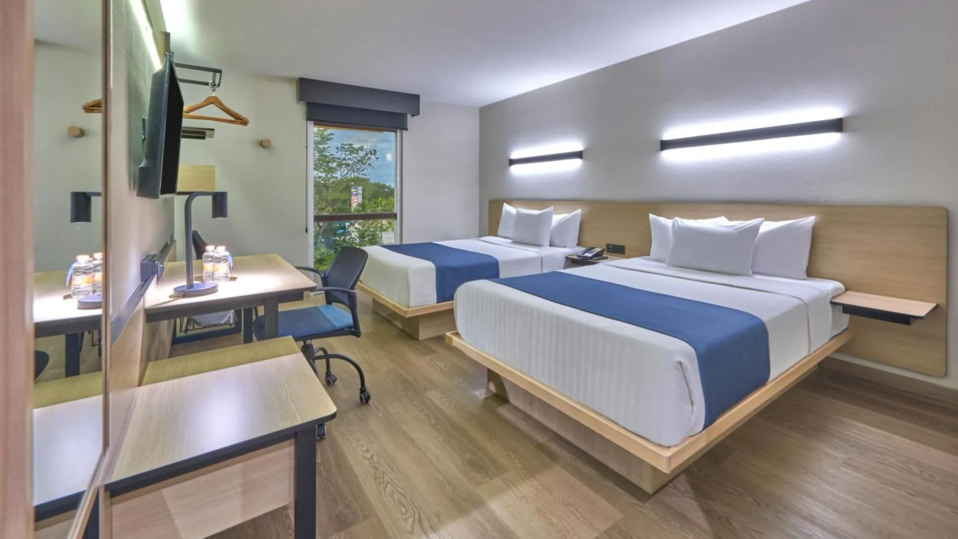 City Express By Marriott Playa Del Carmen 4*,